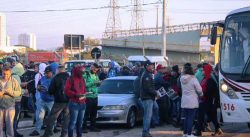 trabalhadores-da-revap-protestam-apos-morte-de-funcionario-em-sao-jose-dos-campos,-sp