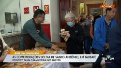 taubate-comemora-dia-de-santo-antonio-com-tradicional-distribuicao-de-paes