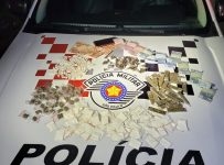 homem-e-preso-e-adolescente-apreendido-com-drogas-na-balsa-em-ilhabela,-sp