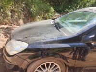 policia-civil-investiga-assassinato-de-homem-encontrado-morto-em-carro-na-zona-rural-de-atibaia