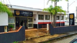 jovem-e-morto-a-tiros-dentro-de-bar-em-cunha,-sp