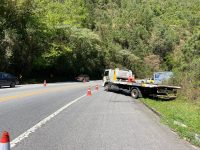 motociclista-de-71-anos-morre-apos-bater-de-frente-com-caminhao-na-rodovia-floriano-rodrigues-pinheiro,-em-campos-do-jordao