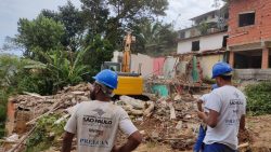 governo-de-sp-inicia-demolicao-de-casas-condenadas-na-vila-sahy-em-sao-sebastiao;-390-imoveis-serao-destruidos