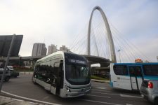 linhas-de-onibus-do-transporte-publico-de-sao-jose-dos-campos-passam-a-aceitar-cartao-de-debito-ou-credito;-veja-quais