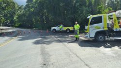 rodovia-oswaldo-cruz-segue-com-interdicoes-por-causa-da-chuva;-veja-locais